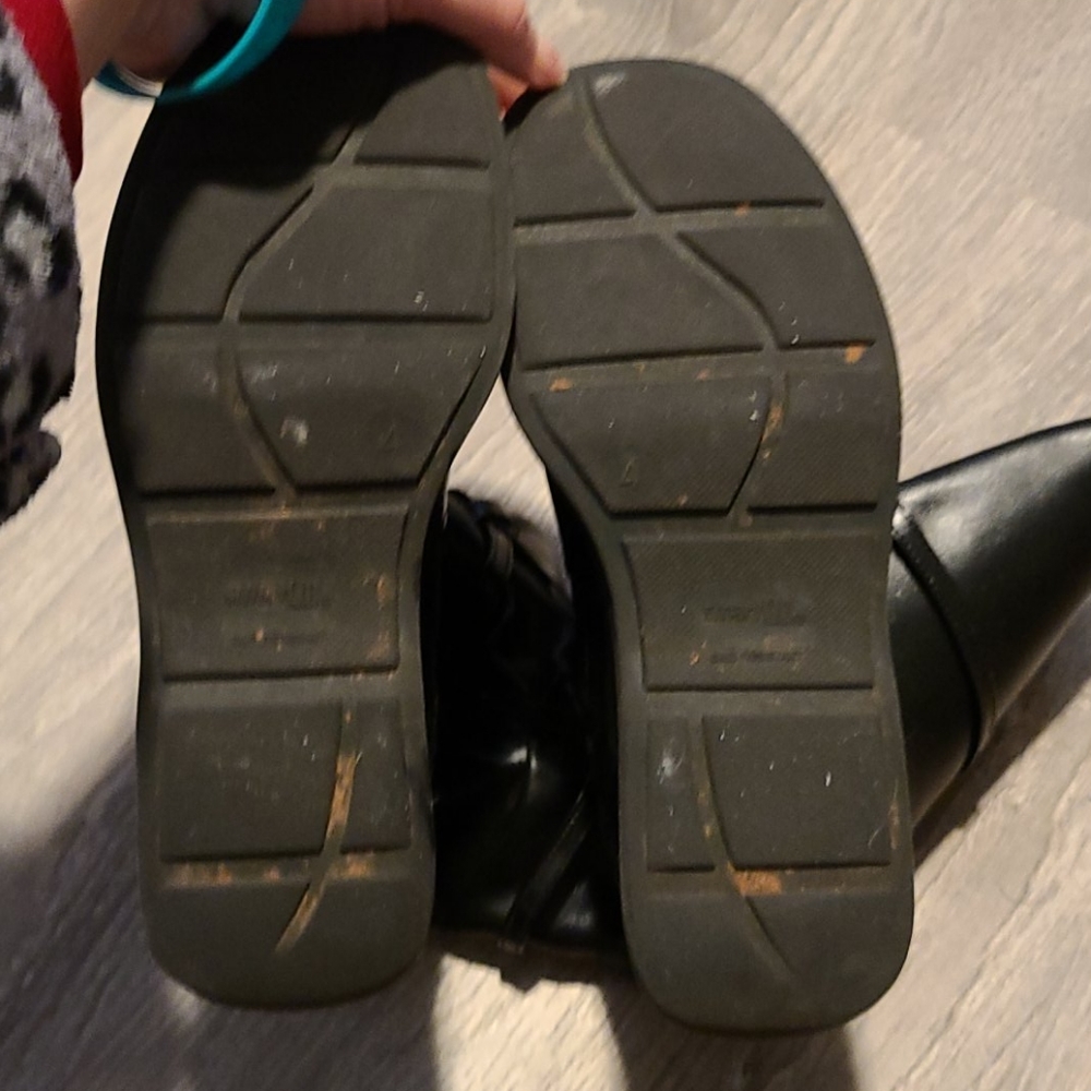 Smart Fit Boots - Picture 4 of 5